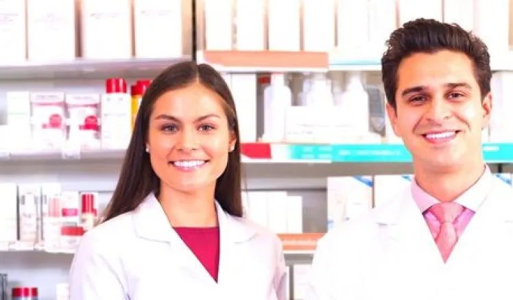 diferencia entre auxiliar y técnico de farmacia